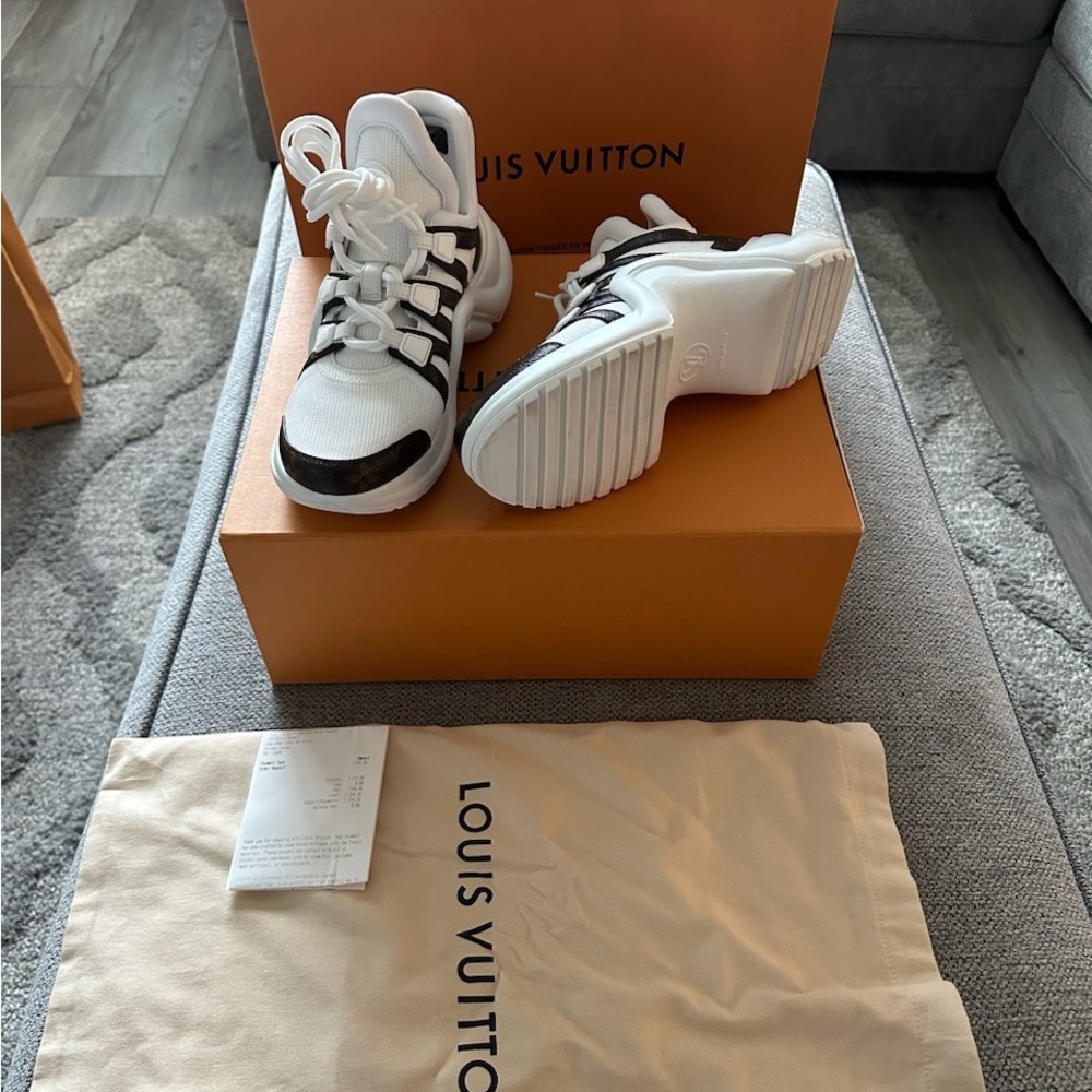 Louis Vuitton Archlight Sneakers - Picture 4 of 6